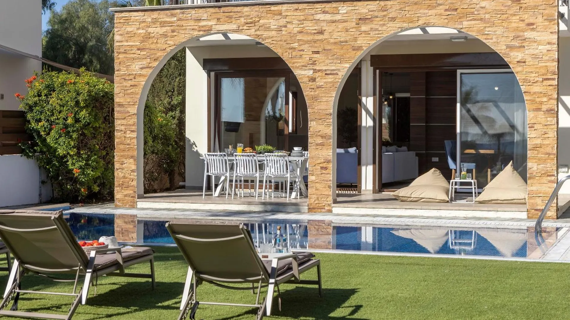 Ayia Napa Seafront Ionion Villa H5