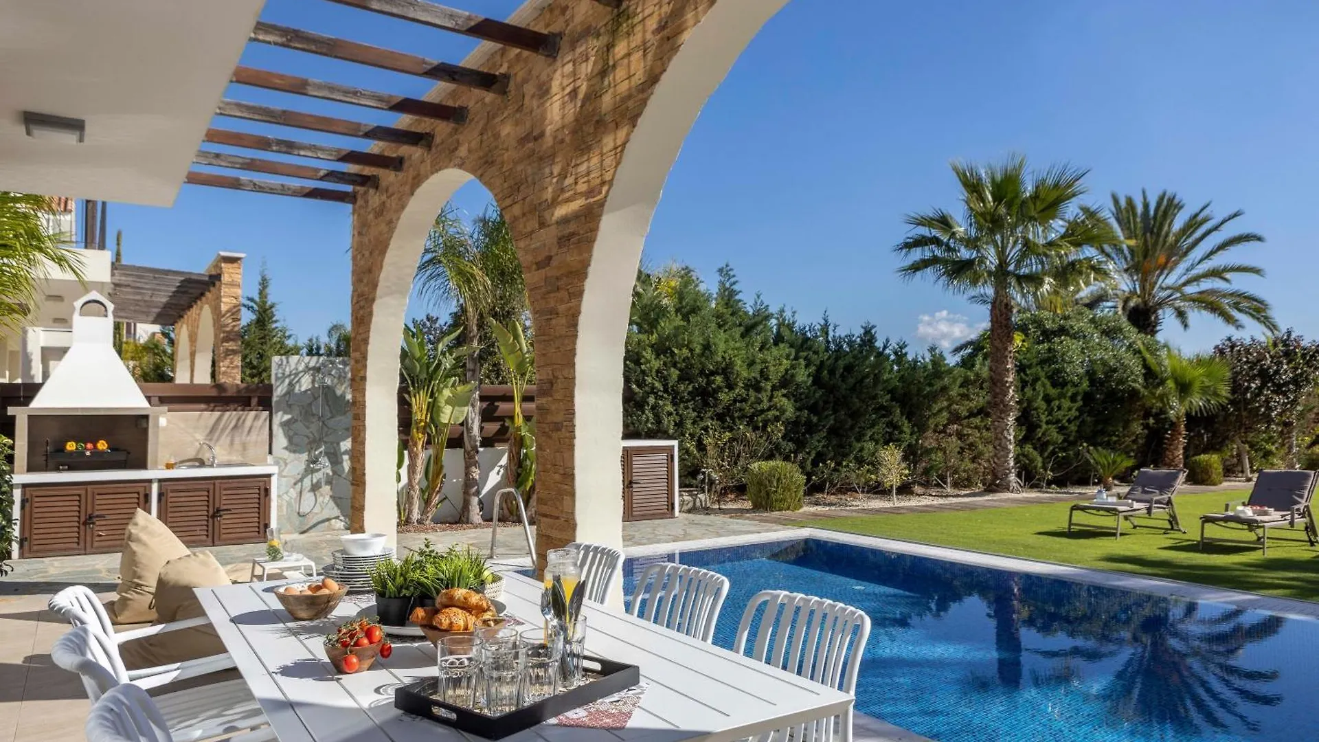 Ayia Napa Seafront Ionion Villa H5 Kypr