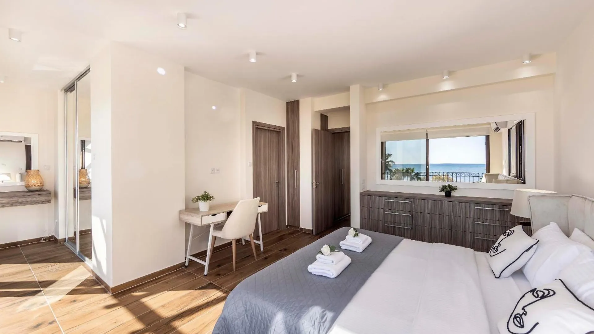 Ayia Napa Seafront Ionion Villa H5 Kypr