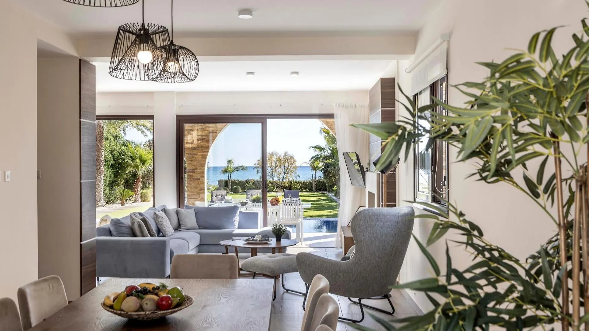 Ayia Napa Seafront Ionion Villa H5